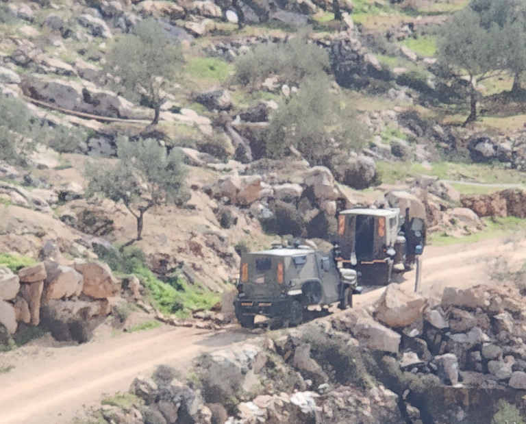 استشهاد فلسطيني وإصابة 8 آخرين برصاص العدو الصهيوني جنوب الخليل