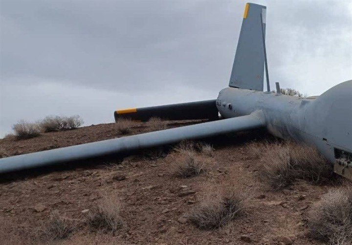 الحرس الثوري الإيراني: استولينا على طائرة مسيّرة “هرمس” سليمة وبكامل تسليحها