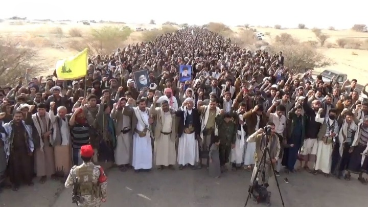 مسيرات حاشدة في مأرب تضامنا مع الشعبين الإيراني واللبناني