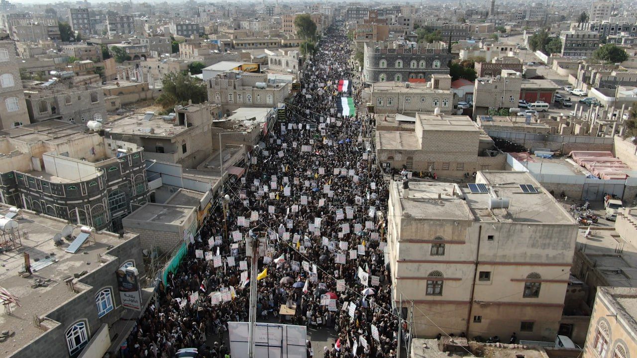 مسيرات حاشدة بذمار إحياءً ليوم القدس العالمي