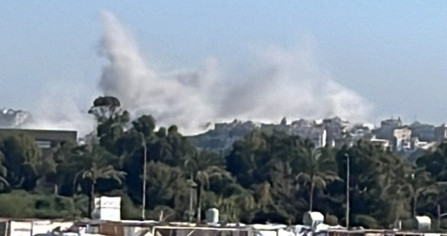 الصحة اللبنانية: استشهاد 8 مواطنين وإصابة 17 آخرين بغارات للعدو الإسرائيلي في الجنوب والضاحية