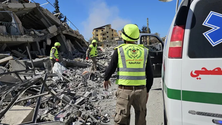 21 شهيداً و22 جريحاً في غارات صهيونية على لبنان