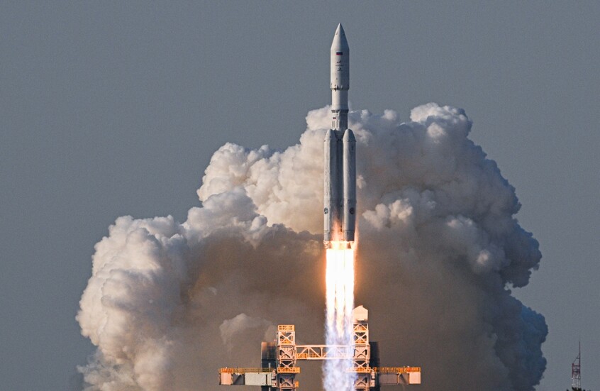 روسيا تختبر معدات جديدة للصواريخ الفضائية