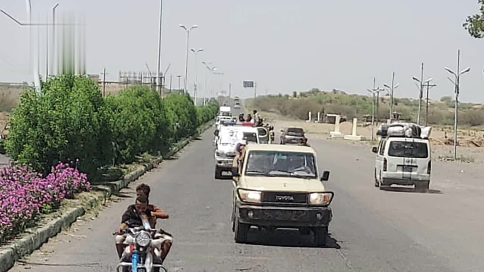 تشييع جثمان الشهيد هادي عمودي في المراوعة بالحديدة