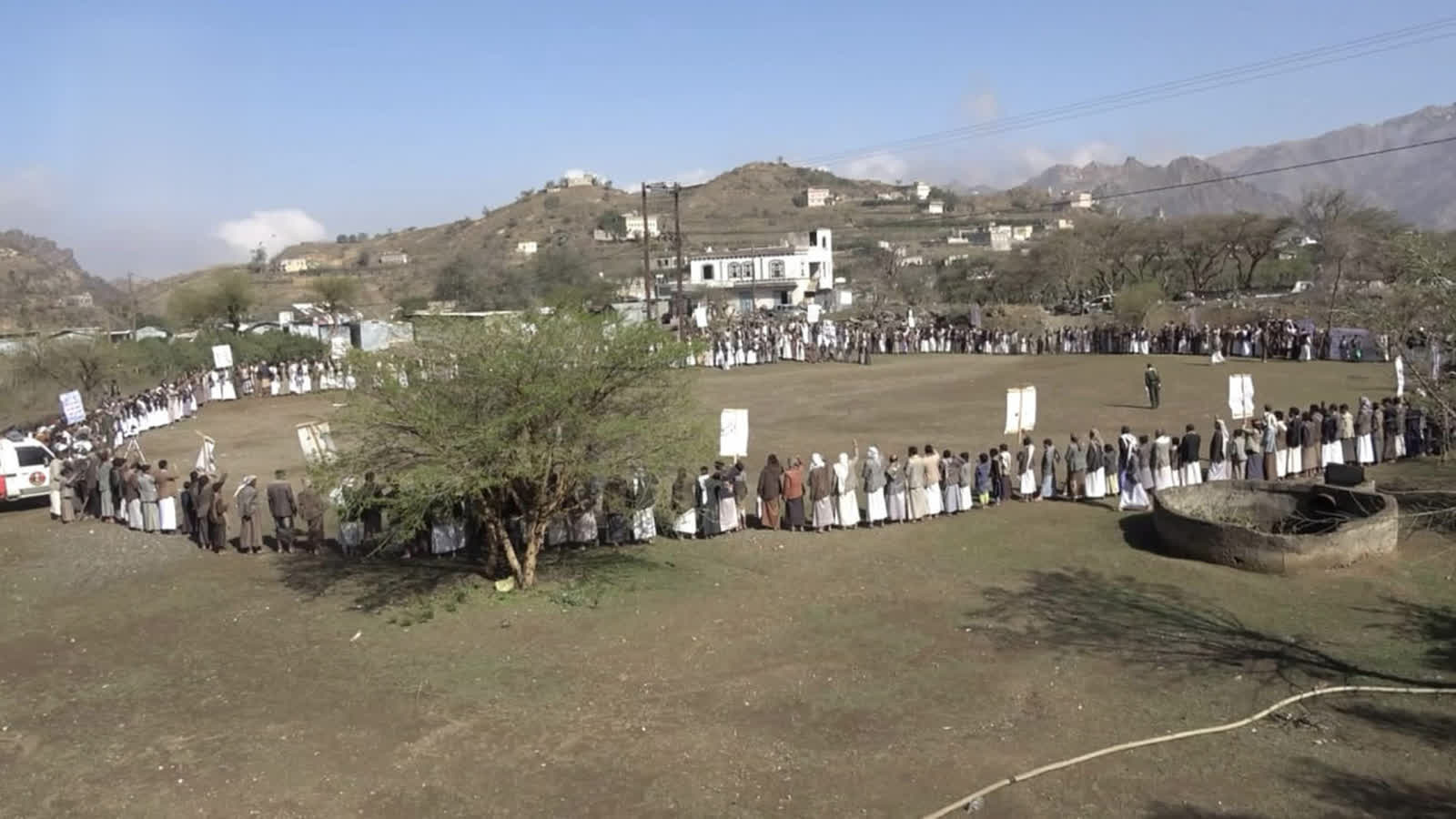 وقفتان مسلحتان في صعدة تأييداً لعمليات القوات المسلحة