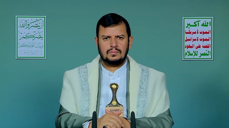 قائد الثورة: لن نسمح أبدًا بأن يتفرد العدو الإسرائيلي بأي جبهة من جبهات المحور