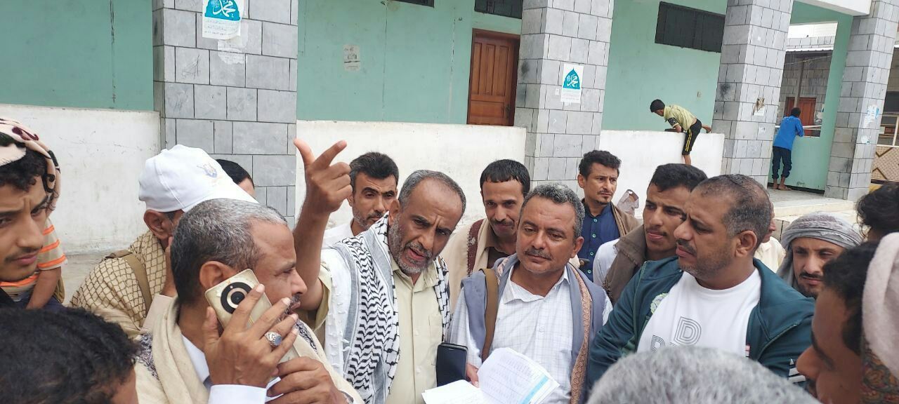 تفقد أنشطة المراكز الصيفية في مديريات مربع مدينة الحديدة