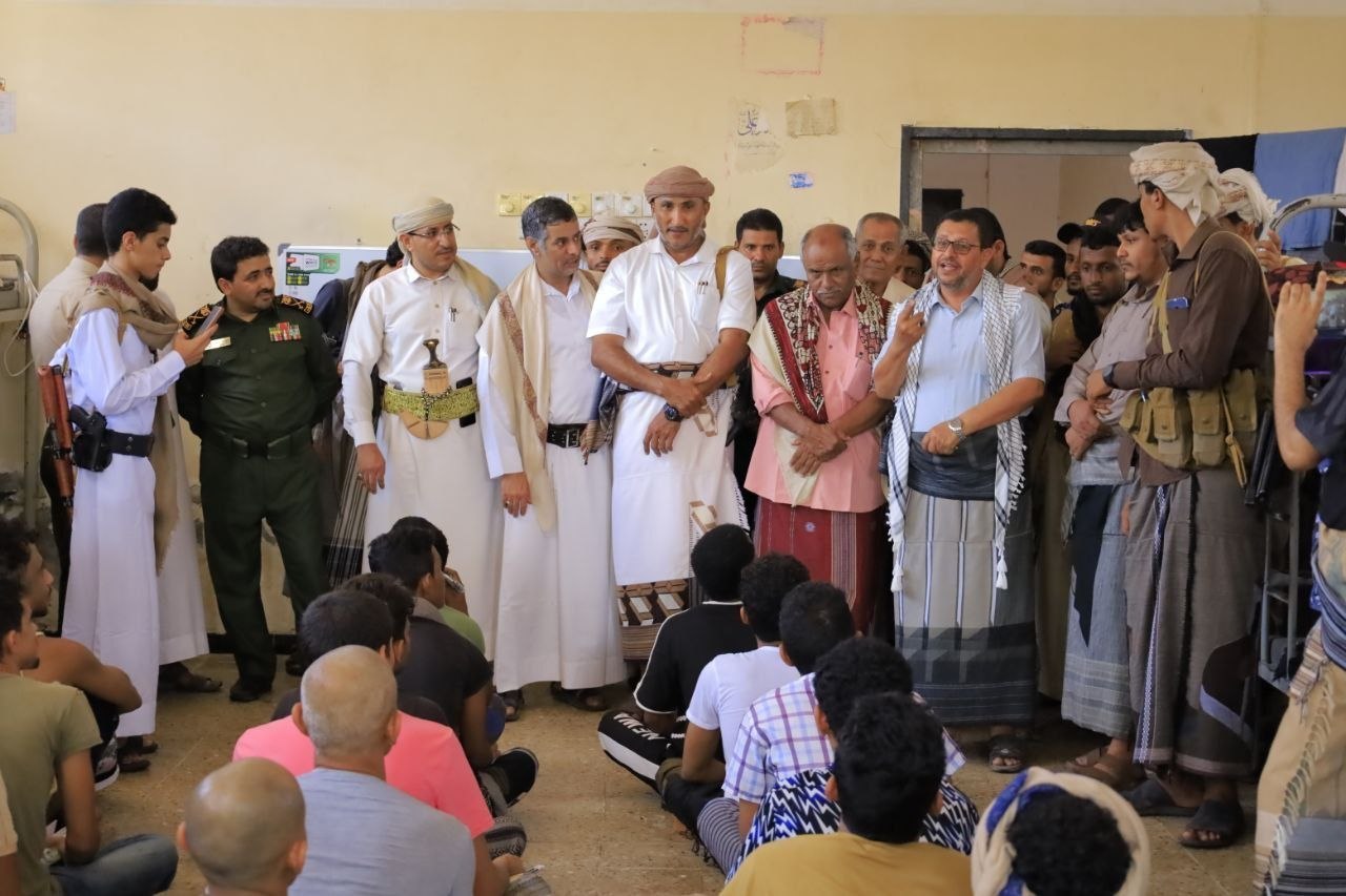 عطيفي يدشن برامج وانشطة الدورات الصيفية بالإصلاحية المركزية في الحديدة