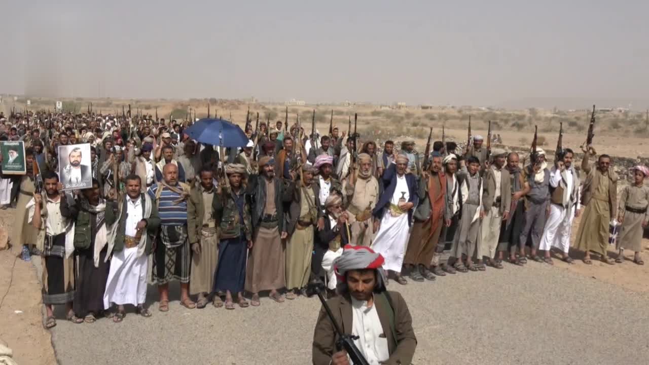 17 مسيرة حاشدة وعشرات الوقفات بمأرب احتفاء بالنصر وتأكيدًا على الثبات في مواجهة الصهيونية