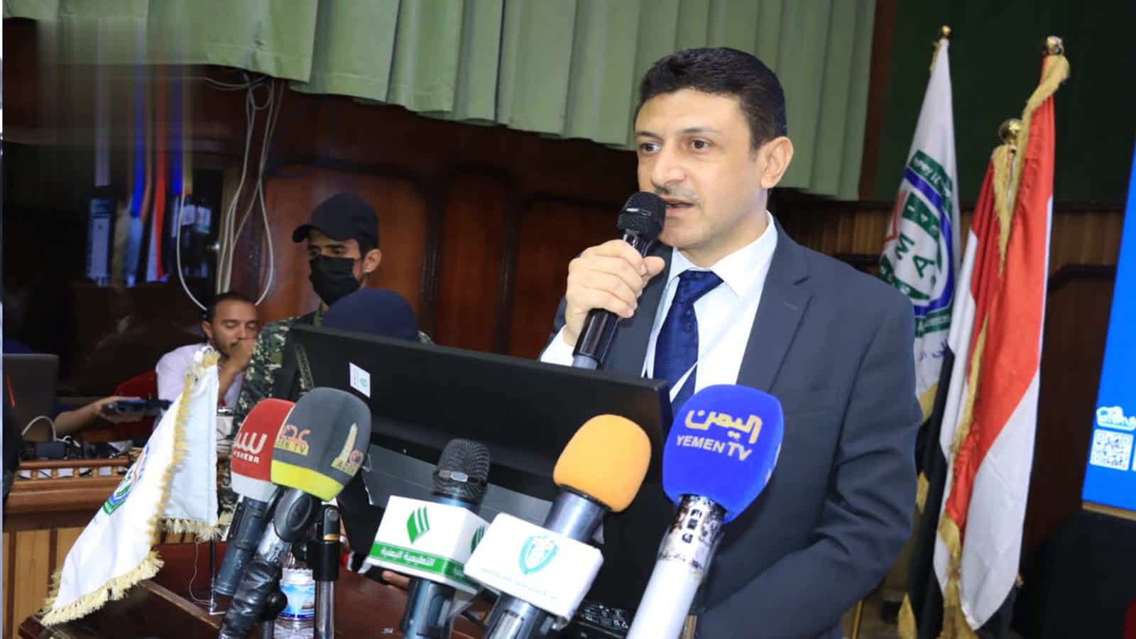 انعقاد المؤتمر العلمي الـ11 لجامعة 21 سبتمبر لمناقشة بحوث تخرج كلية الطب