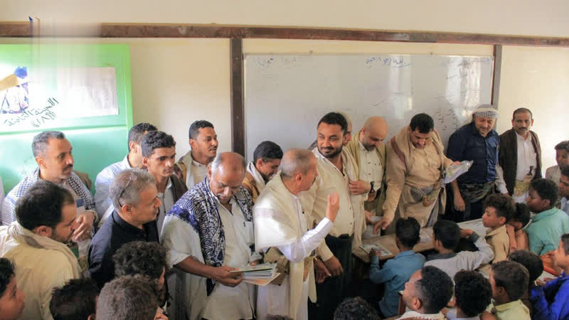 تفقد سير الدورات الصيفية في باجل ومناقشة تعزيزها بالمربع الشرقي بالحديدة