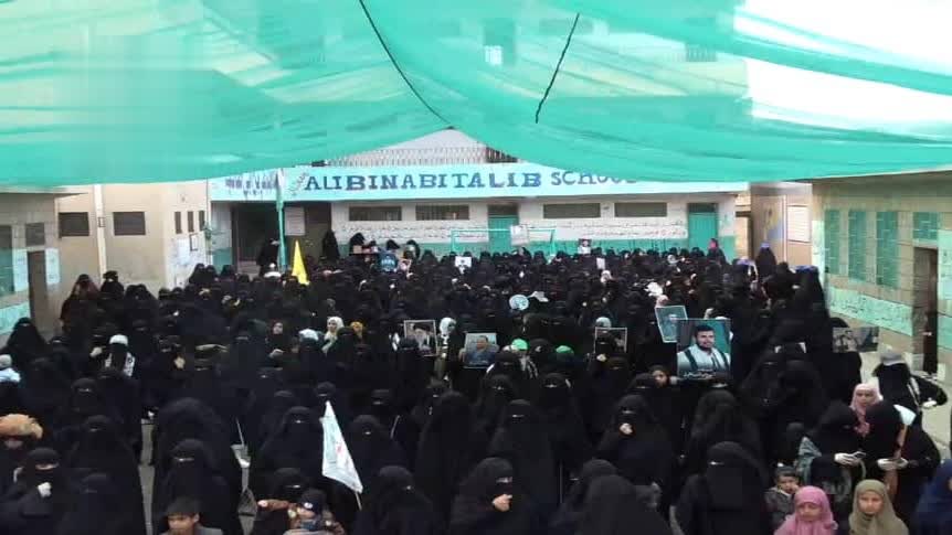 وقفة وقافلة مالية للهيئة النسائية في سنحان تضامنًا ونصرة لمحور المقاومة