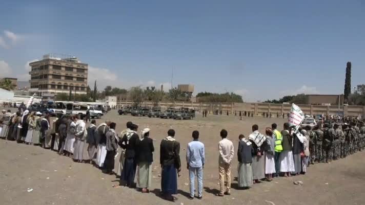 وقفة ومسير حاشد في مديرية الوحدة لمباركة الانتصار التاريخي لإيران ومحور المقاومة