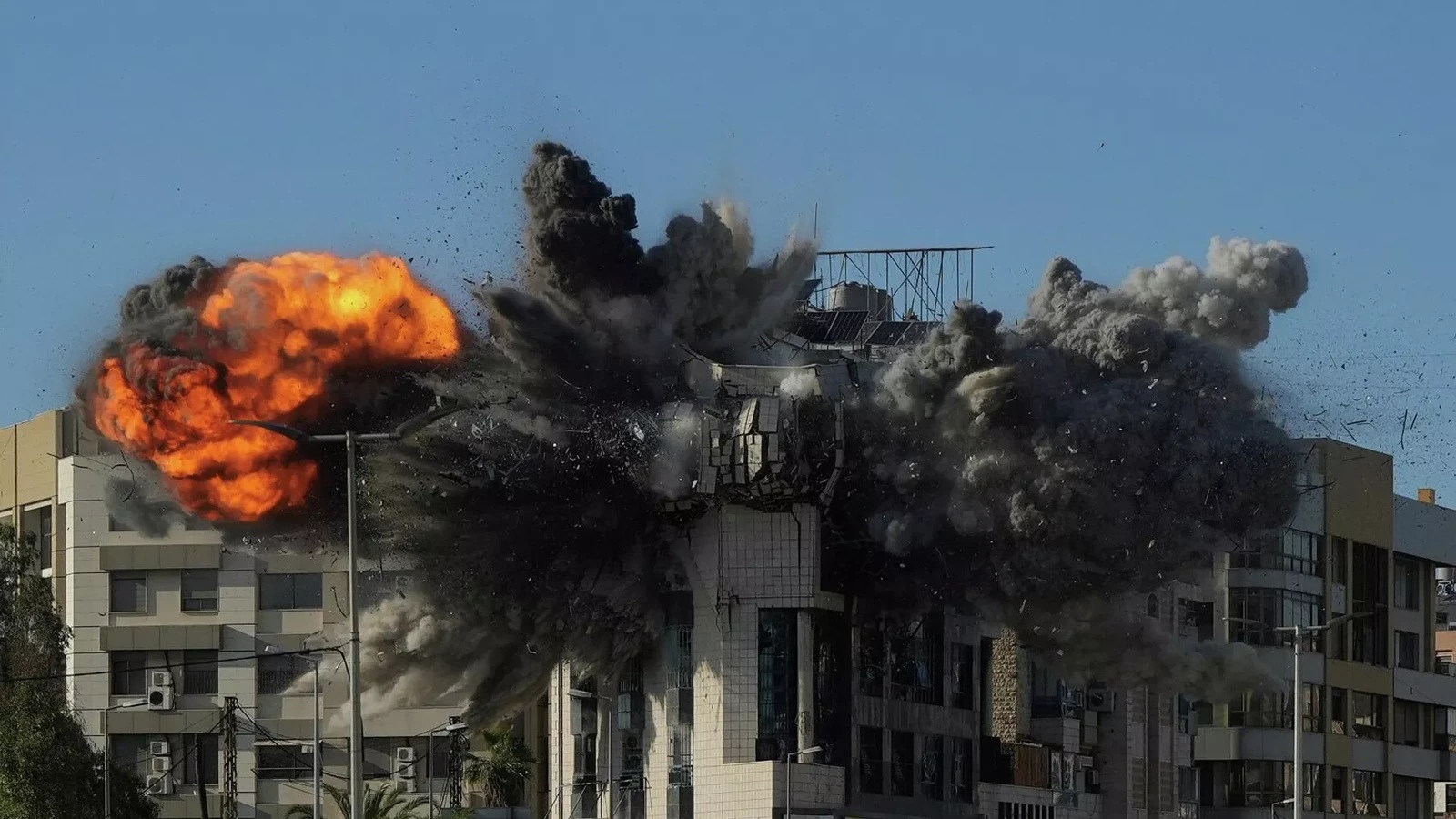 باكستان تدين بشدة الاعتداءات الإسرائيلية على لبنان