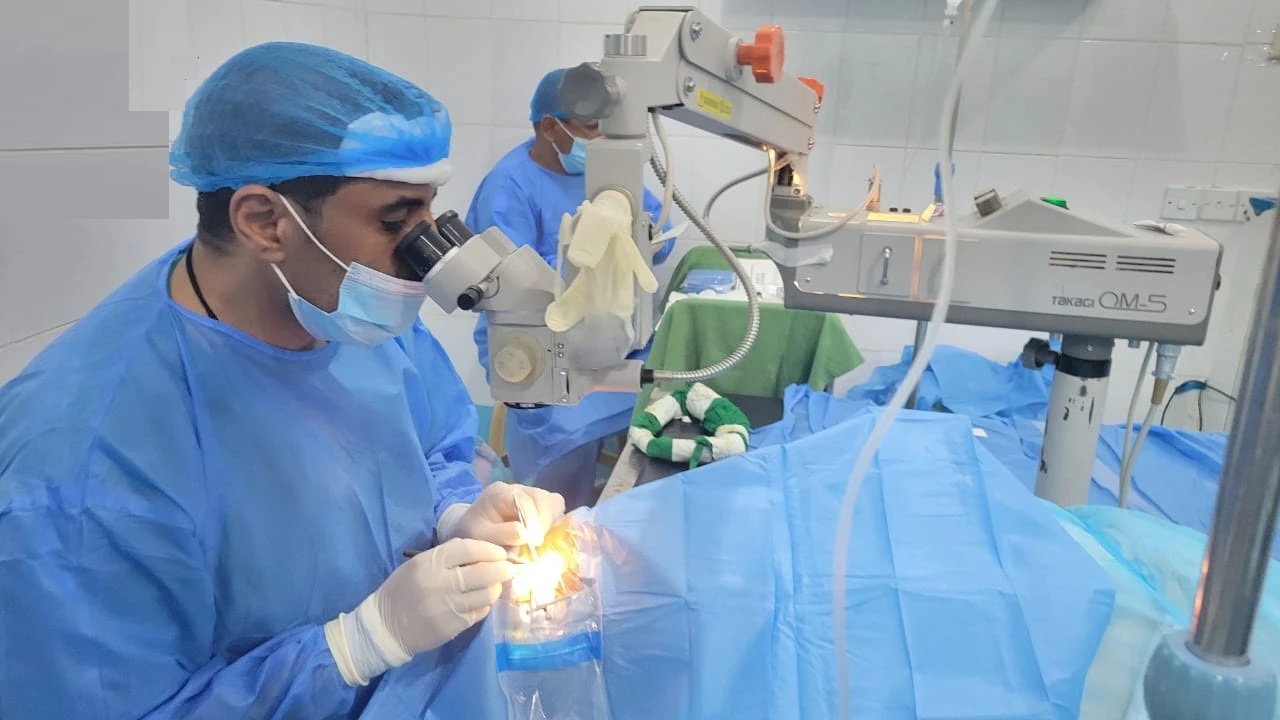 إجراء 268 عملية في مخيم العيون بمديرية قفلة عذر في عمران