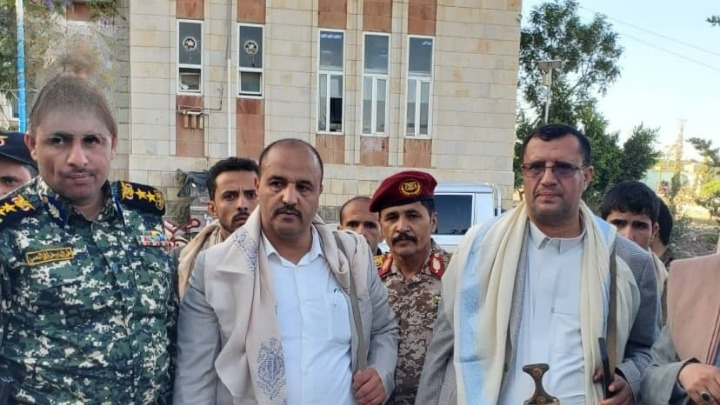 وكيل أول محافظة عمران يتفقد الجرحى والمرابطين الأمنيين بالمدينة