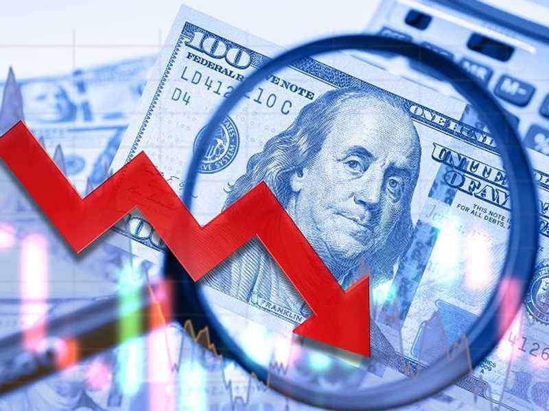 تراجع الدولار بعد إعلان إيران انتهاء هجماتها على الكيان الإس