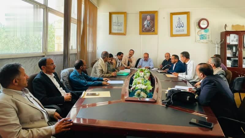 تفقد مستوى الانضباط بكليات ومراكز جامعة عمران
