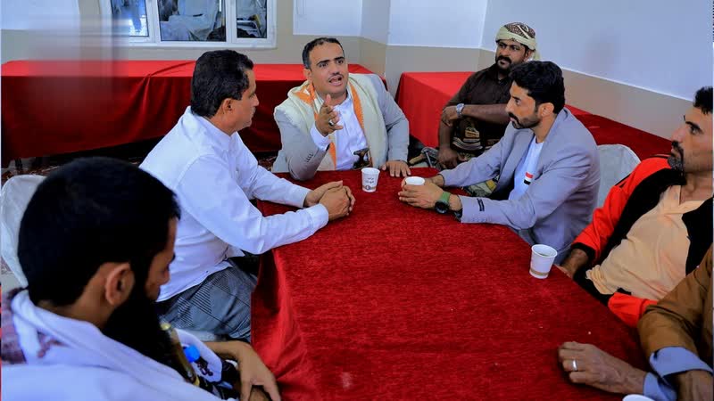 وكيل وزارة الشباب يلتقي بعثة شباب مرخة ويشيد بمشاركتها في بط