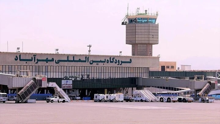 مطار مهرآباد في إيران يعلن إلغاء الرحلات الجوية