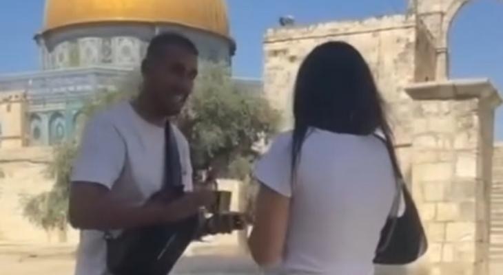 محافظة القدس :مستوطن ينتهك حرمة الأقصى بإعلان زواجه في ساحاته