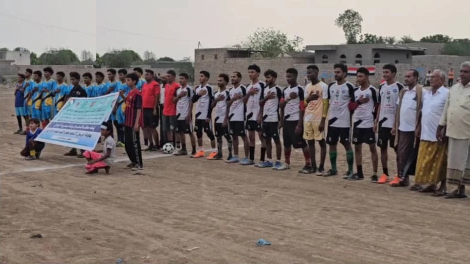 7 يوليو يتوج بكأس الرسول الأعظم لكرة القدم في مديرية الجراحي بالحديدة