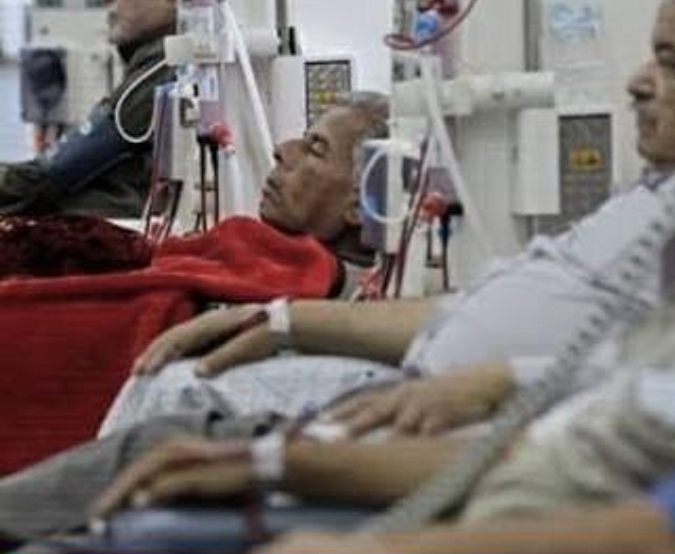 “الإعلامي” بغزة: 3 وفيات يومياً بين مرضى السرطان بسبب نقص العلاج ومنع السفر