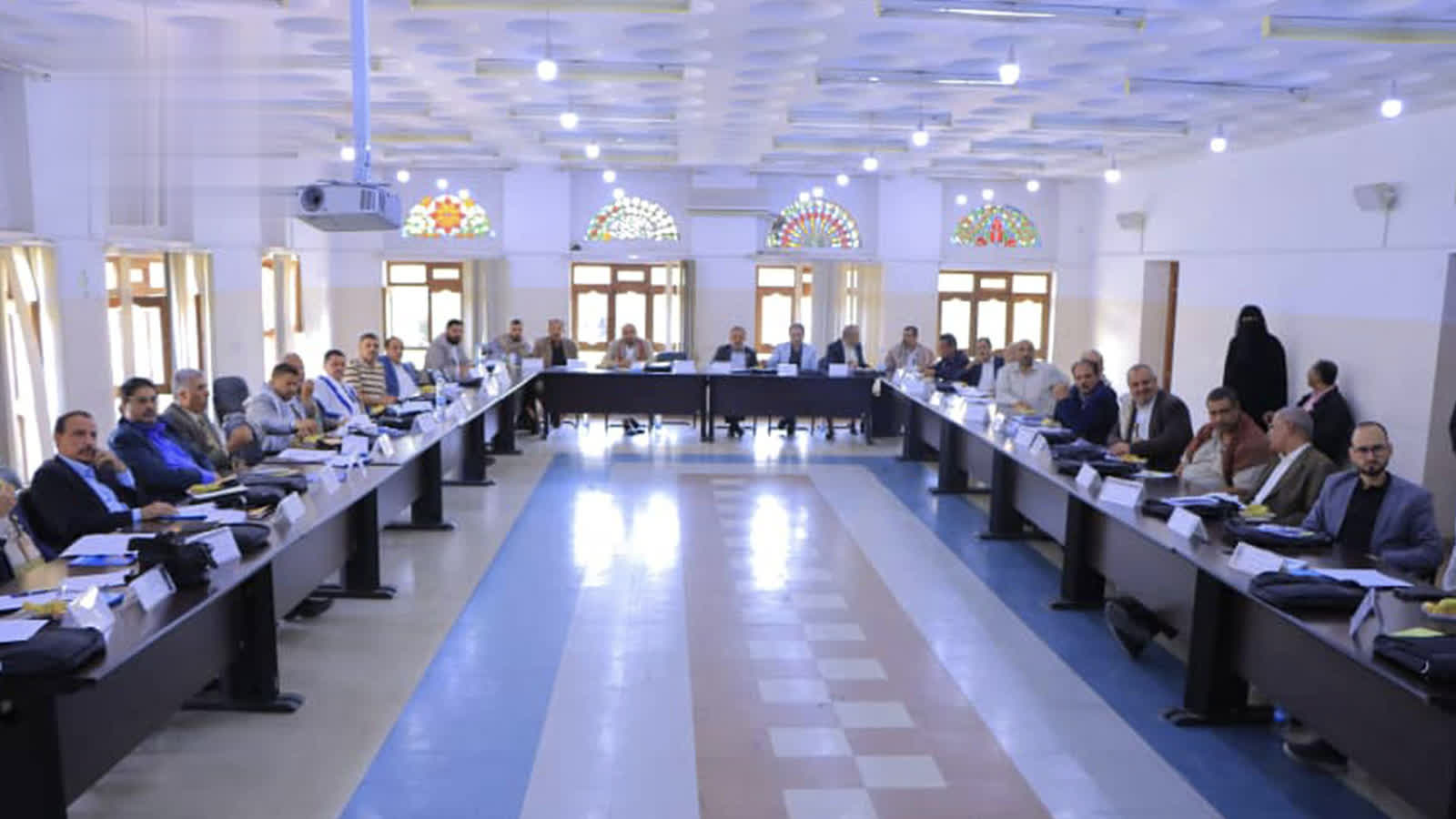 تدشين برنامج تدريبي للوكلاء ورؤساء الهيئات والمؤسسات حول مبادئ وقيم المسؤولية العامة