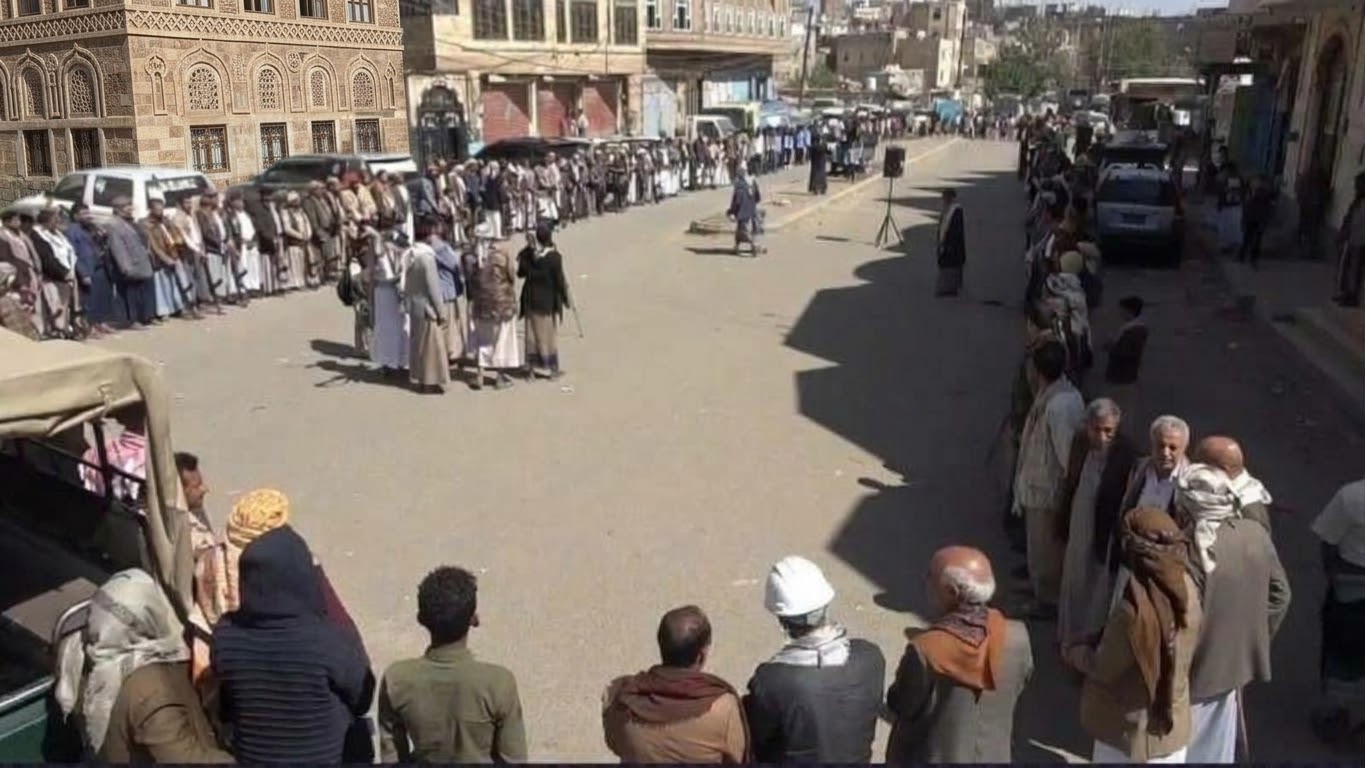 وقفتان مسلحتان في مديرية معين إسنادًا للقوات المسلحة
