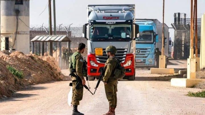 غزة: توقف غالبية المخابز يهدد مئات الآلاف من العائلات النازحة بالمجاعة