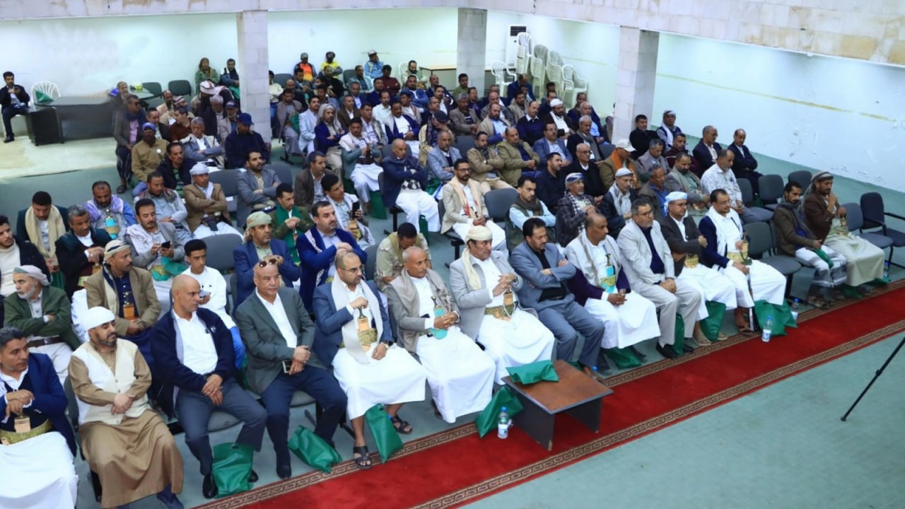 المكاتب التنفيذية في محافظة صنعاء تُحيي الذكرى السنوية للشهيد