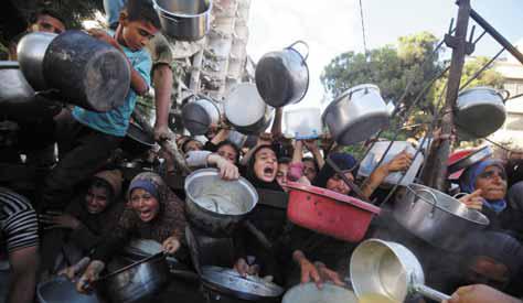غزة على حافة المجاعة.. تقليص المساعدات يترك نصف مليون فلسطيني بلا غذاء