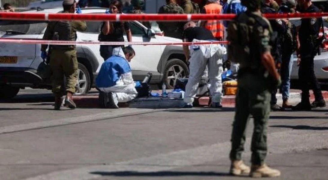 استشهاد فلسطينيين ومقتل جنديين صهيونيين وإصابة أربعة آخرين في عملية إطلاق نار بالخليل “محدث”